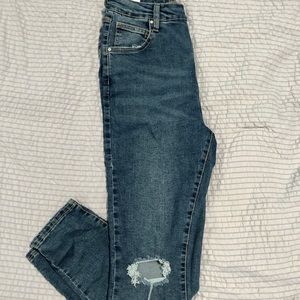 Brand new Skinny Jeans from Cotton On!!